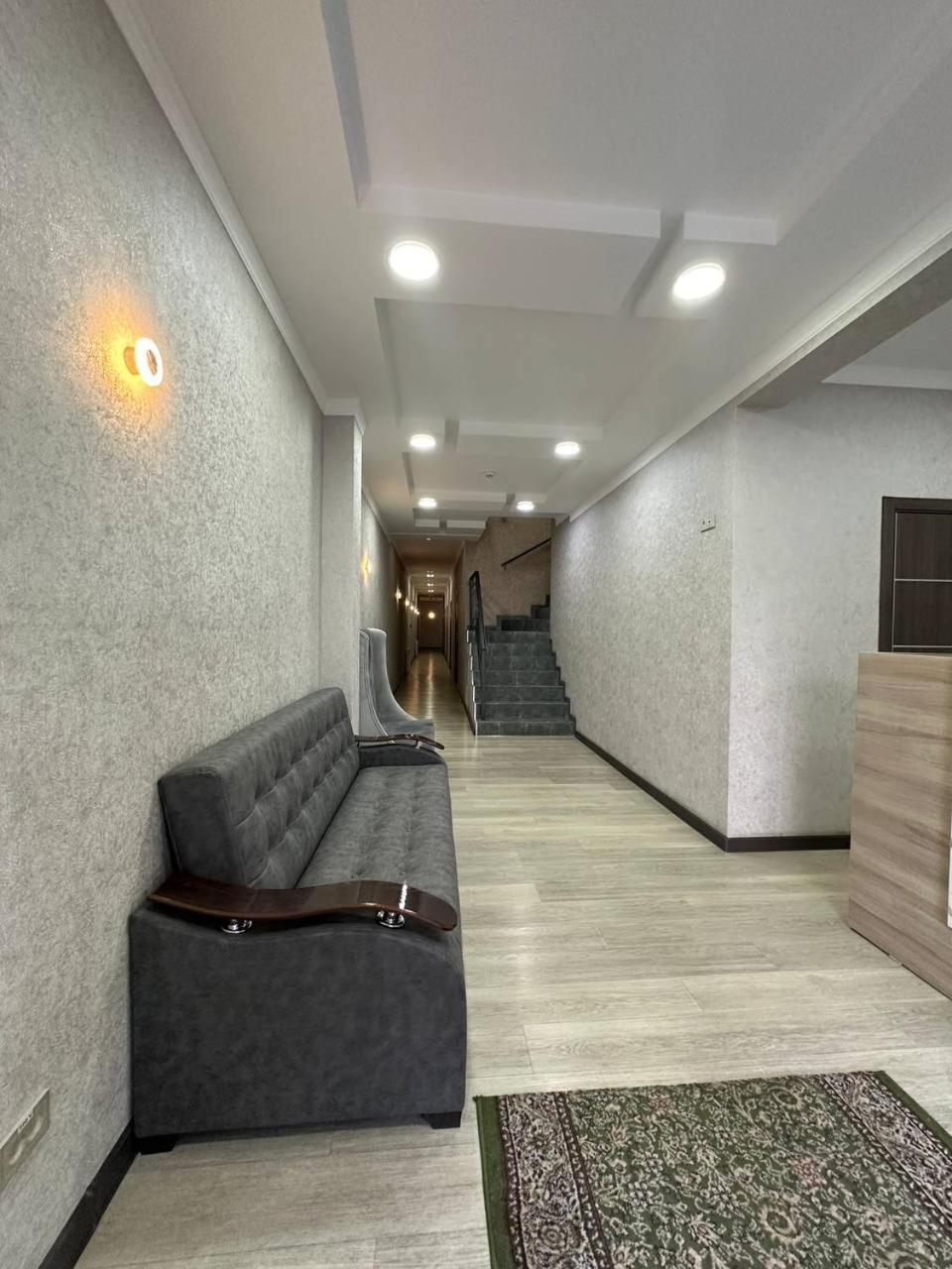Vip Hotel Tashkent Bagian luar foto