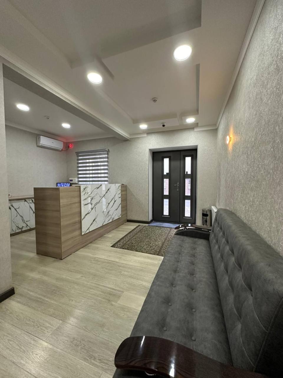 Vip Hotel Tashkent Bagian luar foto