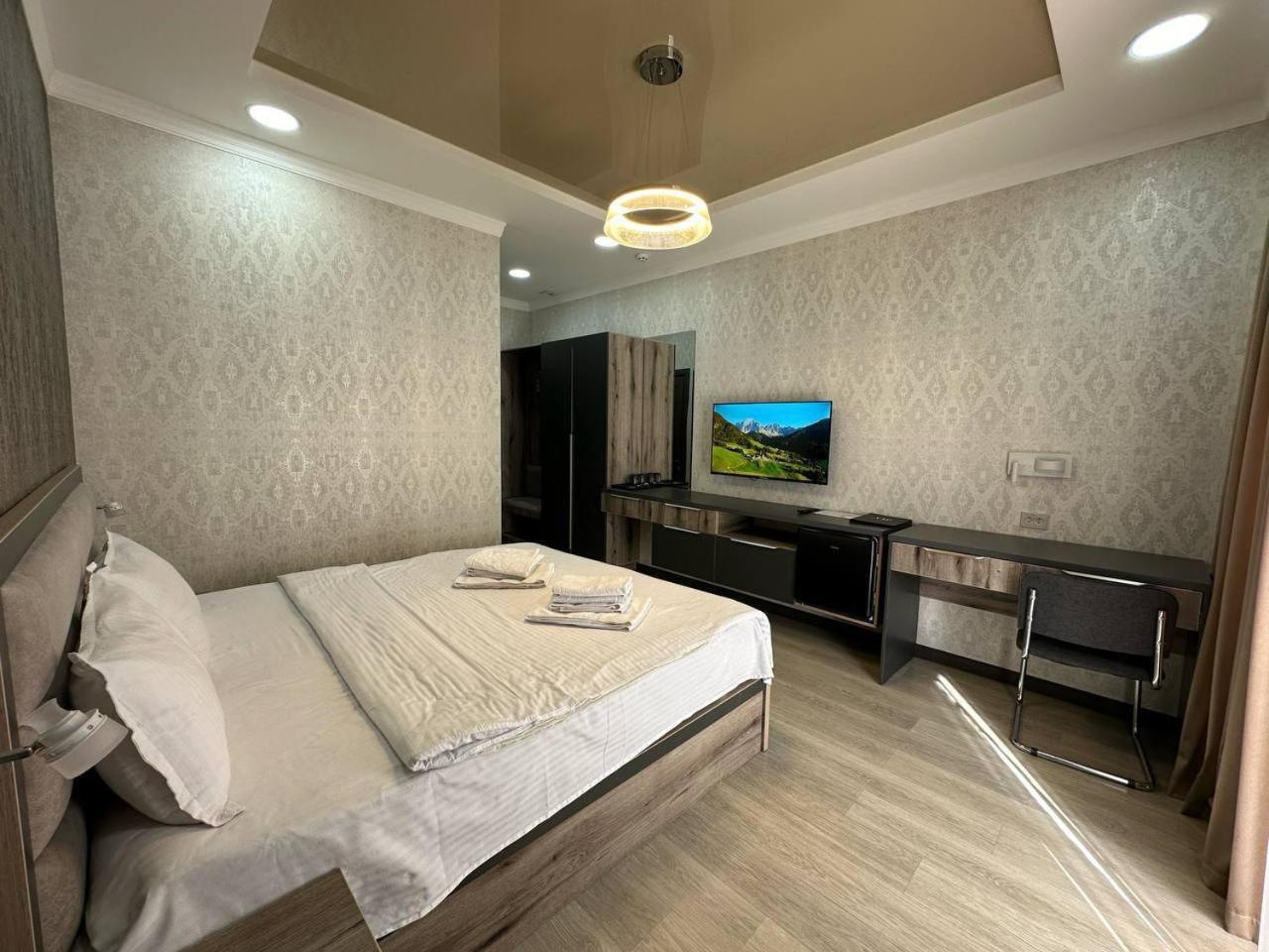 Vip Hotel Tashkent Bagian luar foto
